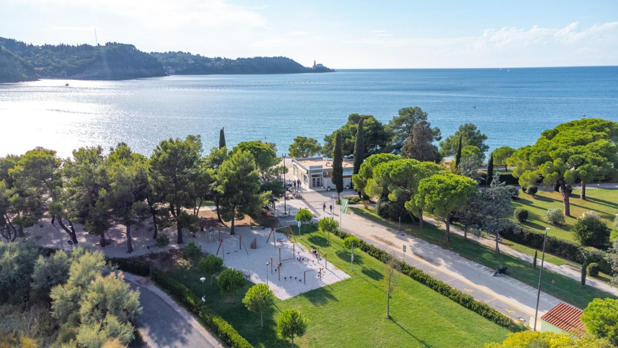 Hotel Svoboda - Terme Krka Strunjan Exteriér fotografie